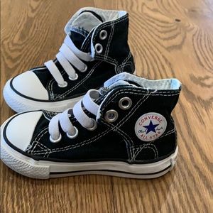 Kids converse velcro high tops-black